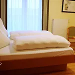 Restaurant Buergerklause Tapken فندق