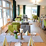 Restaurant Buergerklause Tapken فندق 4*