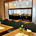 Restaurant Buergerklause Tapken فندق 4*