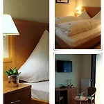 فندق Restaurant Buergerklause Tapken