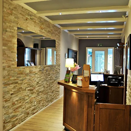 Hotel Restaurant Buergerklause Tapken 4*