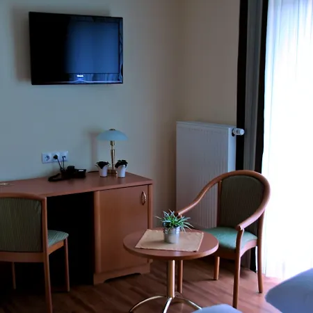 Szálloda Restaurant Buergerklause Tapken 4*