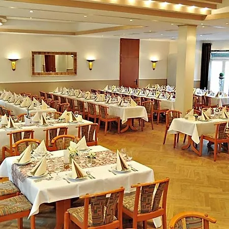 Restaurant Buergerklause Tapken Hotel 4*