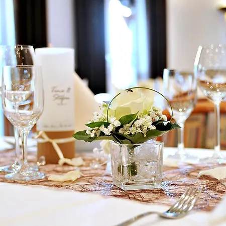 Restaurant Burgerklause Tapken Отель 4*