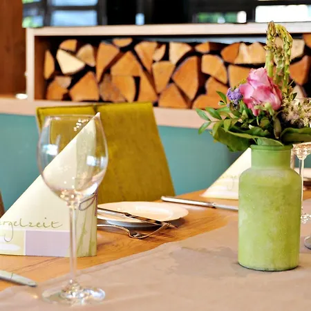 Restaurant Burgerklause Tapken Отель